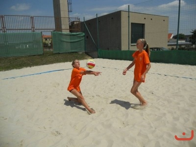 Nonstop 24-hodin beachvolejbal