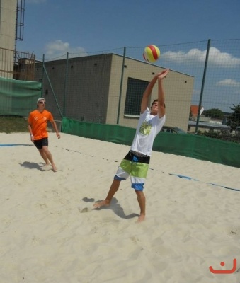Nonstop 24-hodin beachvolejbal