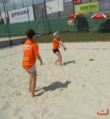 Nonstop 24-hodin beachvolejbal