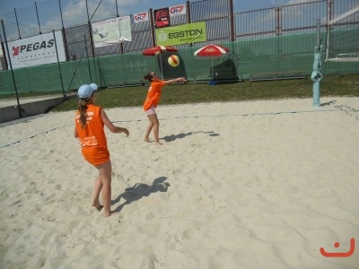 Nonstop 24-hodin beachvolejbal