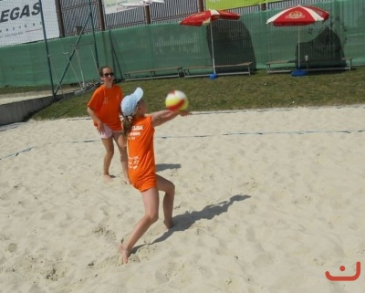 Nonstop 24-hodin beachvolejbal