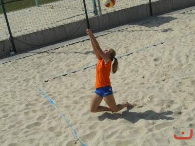 Nonstop 24-hodin beachvolejbal