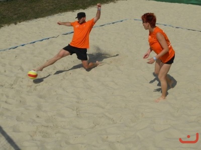 Nonstop 24-hodin beachvolejbal