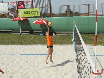 Nonstop 24-hodin beachvolejbal
