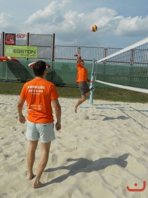 Nonstop 24-hodin beachvolejbal