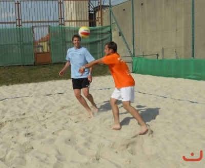 Nonstop 24-hodin beachvolejbal