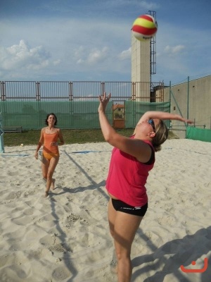 Nonstop 24-hodin beachvolejbal