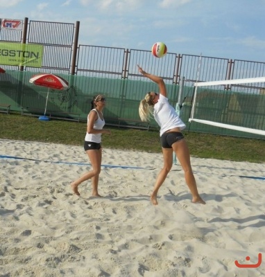Nonstop 24-hodin beachvolejbal