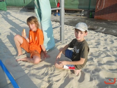 Nonstop 24-hodin beachvolejbal