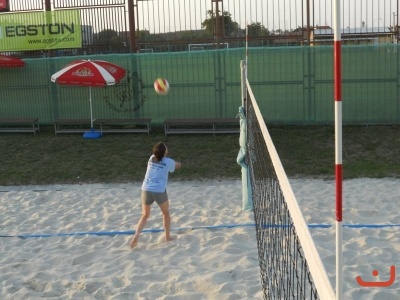 Nonstop 24-hodin beachvolejbal