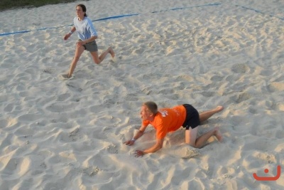 Nonstop 24-hodin beachvolejbal