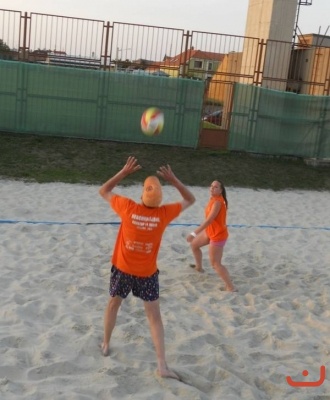 Nonstop 24-hodin beachvolejbal