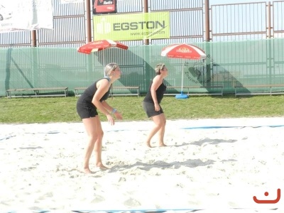 Nonstop 24-hodin beachvolejbal