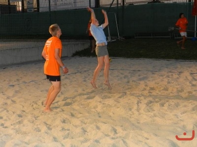 Nonstop 24-hodin beachvolejbal
