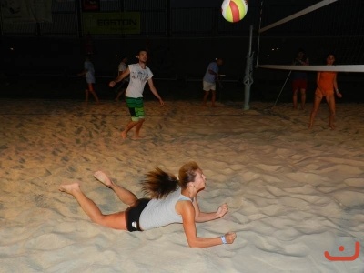 Nonstop 24-hodin beachvolejbal