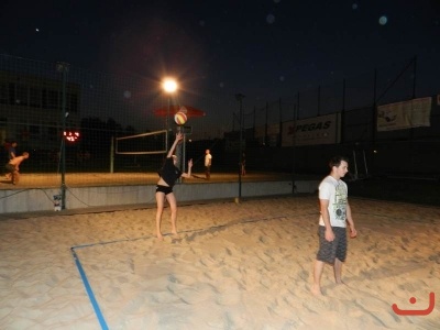 Nonstop 24-hodin beachvolejbal