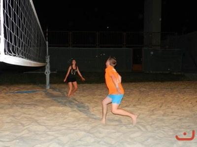 Nonstop 24-hodin beachvolejbal