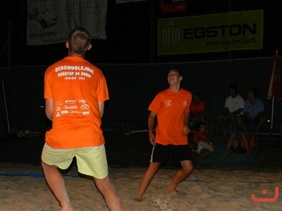 Nonstop 24-hodin beachvolejbal