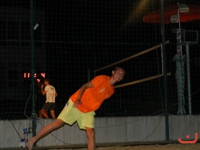 Nonstop 24-hodin beachvolejbal