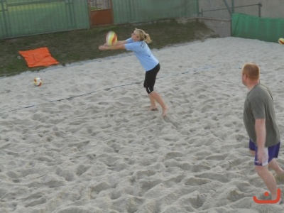 Nonstop 24-hodin beachvolejbal