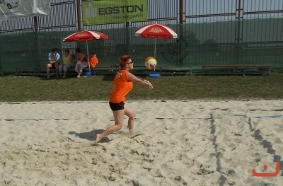 Nonstop 24-hodin beachvolejbal