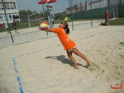 Nonstop 24-hodin beachvolejbal