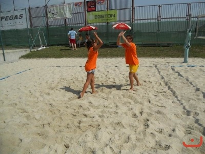 Nonstop 24-hodin beachvolejbal