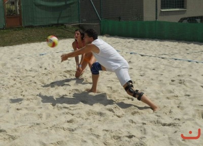 Nonstop 24-hodin beachvolejbal