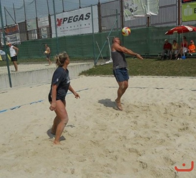 Nonstop 24-hodin beachvolejbal