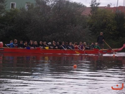 Páťáci na dračích lodích