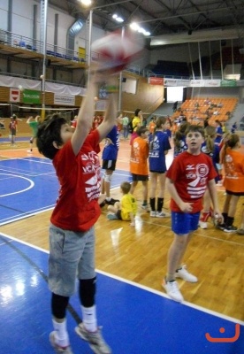 Minivolejbal - březen