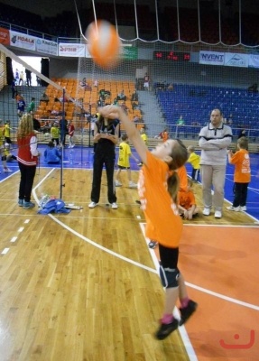 Minivolejbal - březen