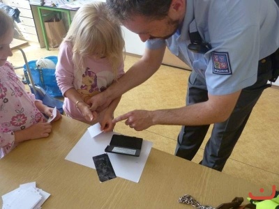 Policie ve školní družině