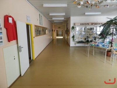 Interiéry chodem a relaxačních prostor
