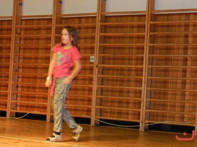 Pohni kostrou