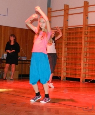 Pohni kostrou