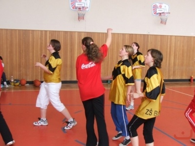 OPbasketzakyne