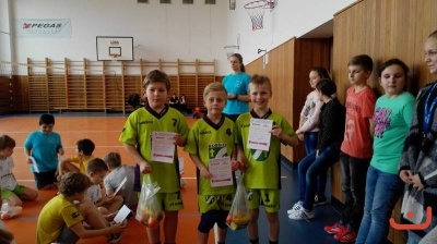 OP - oranžový minivolejbal