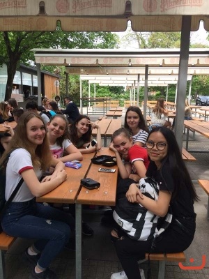 Praha_100