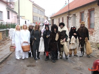 Mikuláš ve škole a ve školce