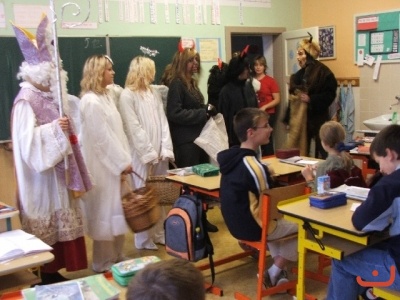 Mikuláš ve škole a ve školce